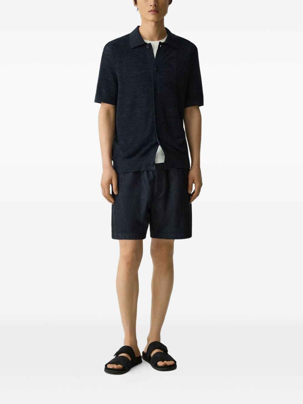 knitted shirt