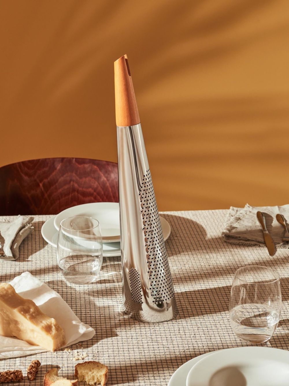 Todo long cone-shape grater