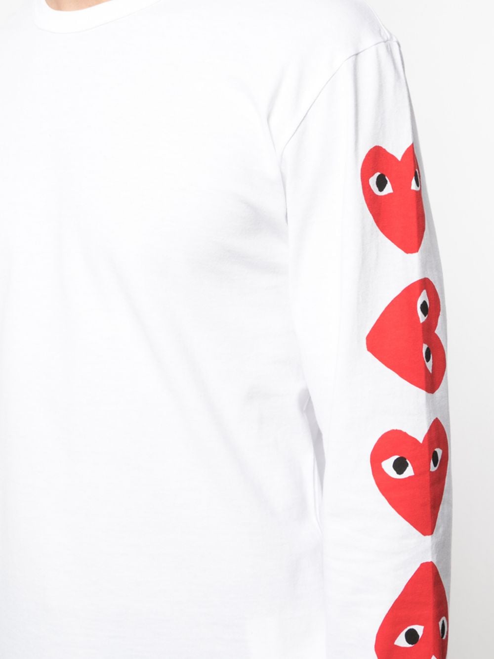 Almond-Eye Long-Sleeved T-Shirt