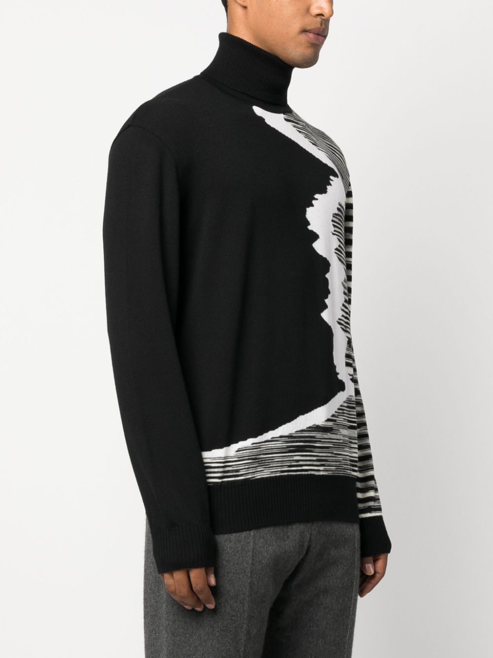 Stripe-Pattern Roll-Neck Jumper