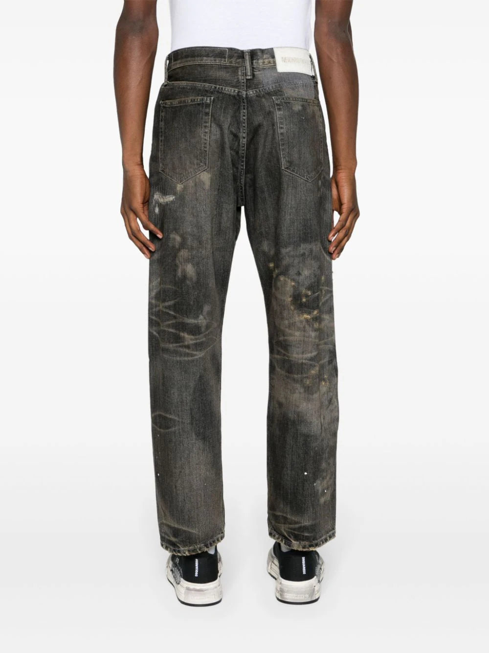 Savage Mid-Rise Straight-Leg Jeans