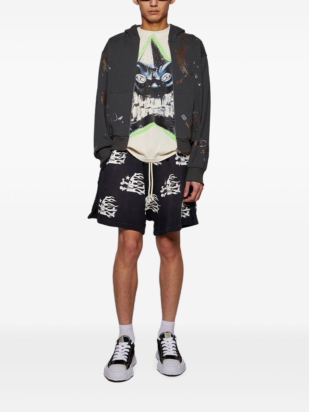skull-print shorts 