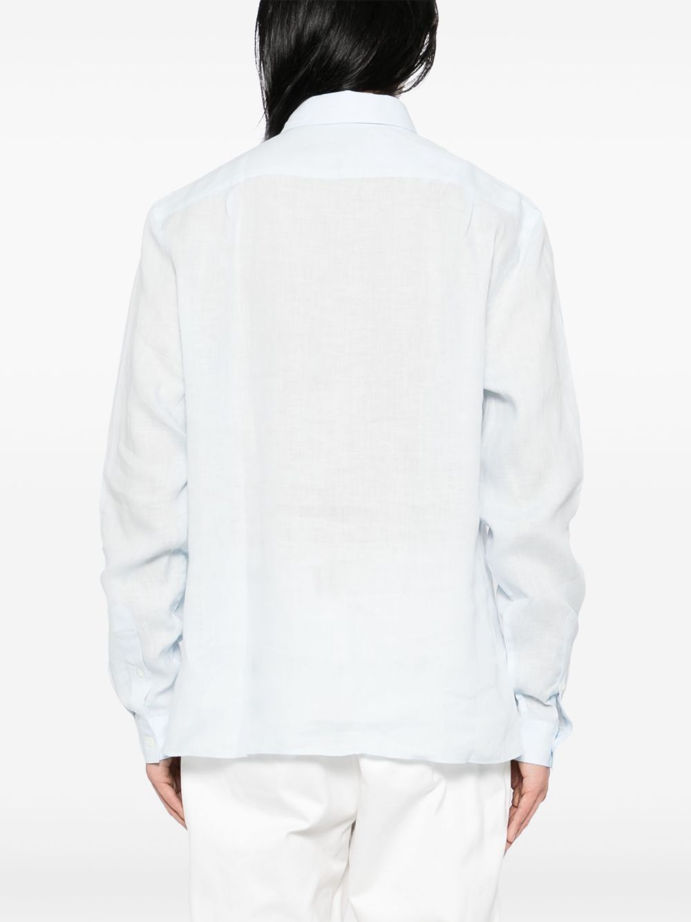 long-sleeved shirt