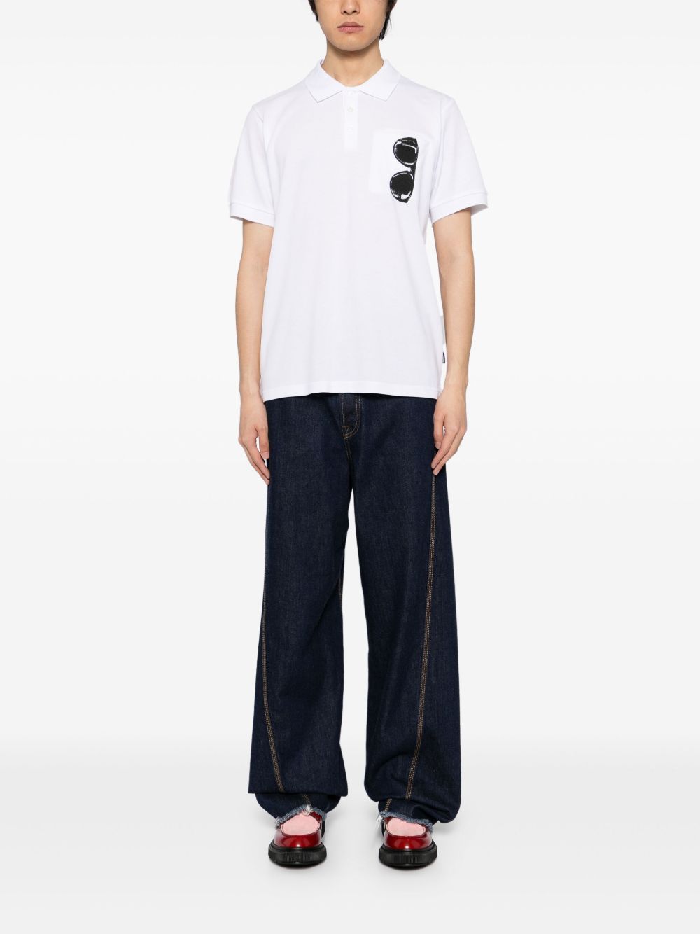 short-sleeved polo shirt