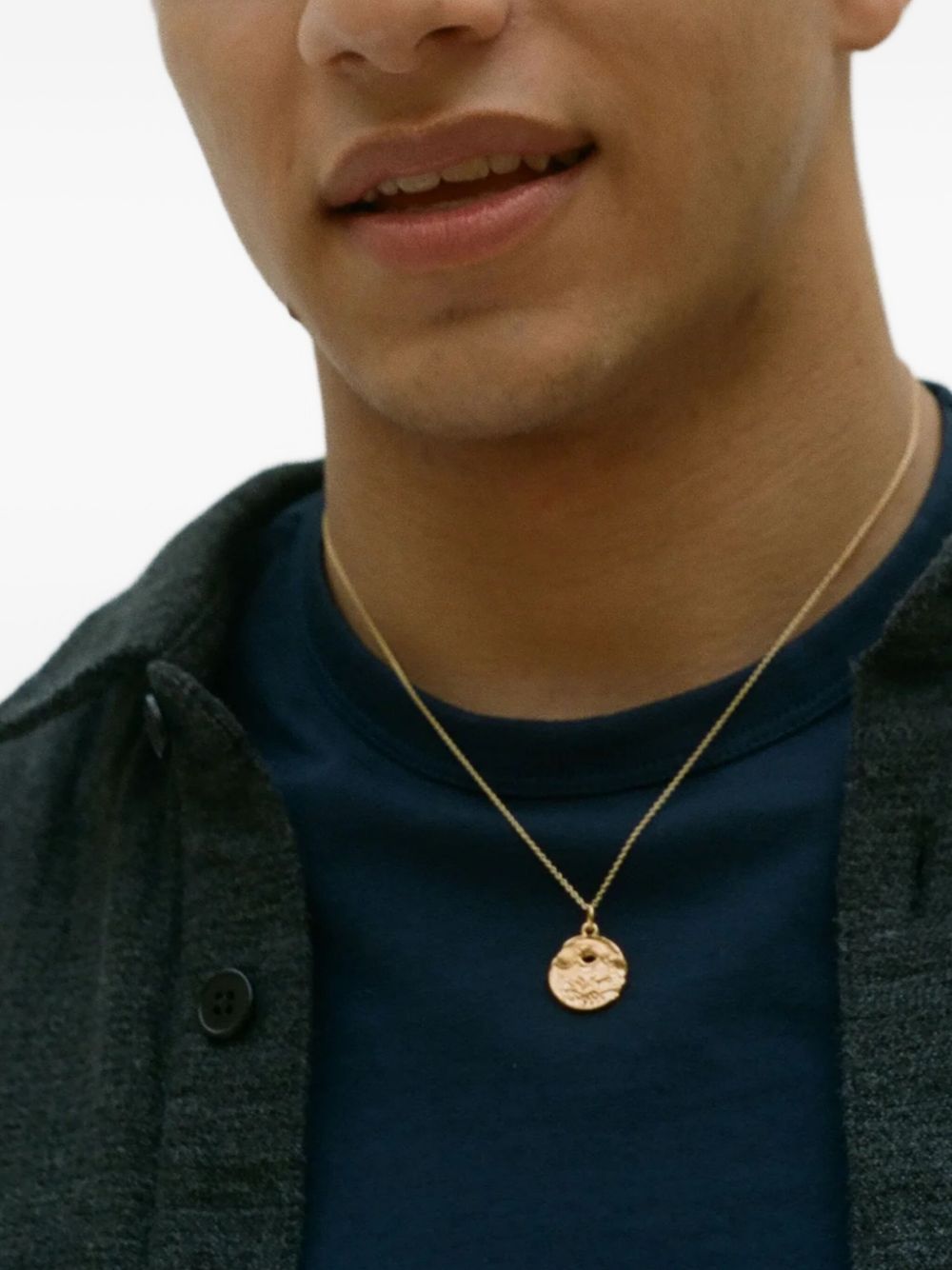 statement-pendant necklace 