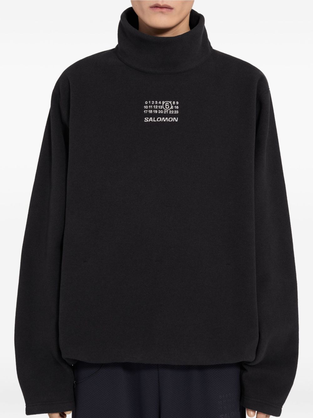 logo turtleneck sweatshirt