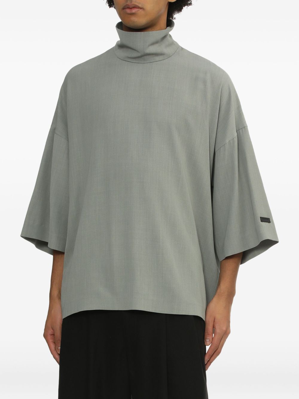 high-neck short-sleeve T-shirt