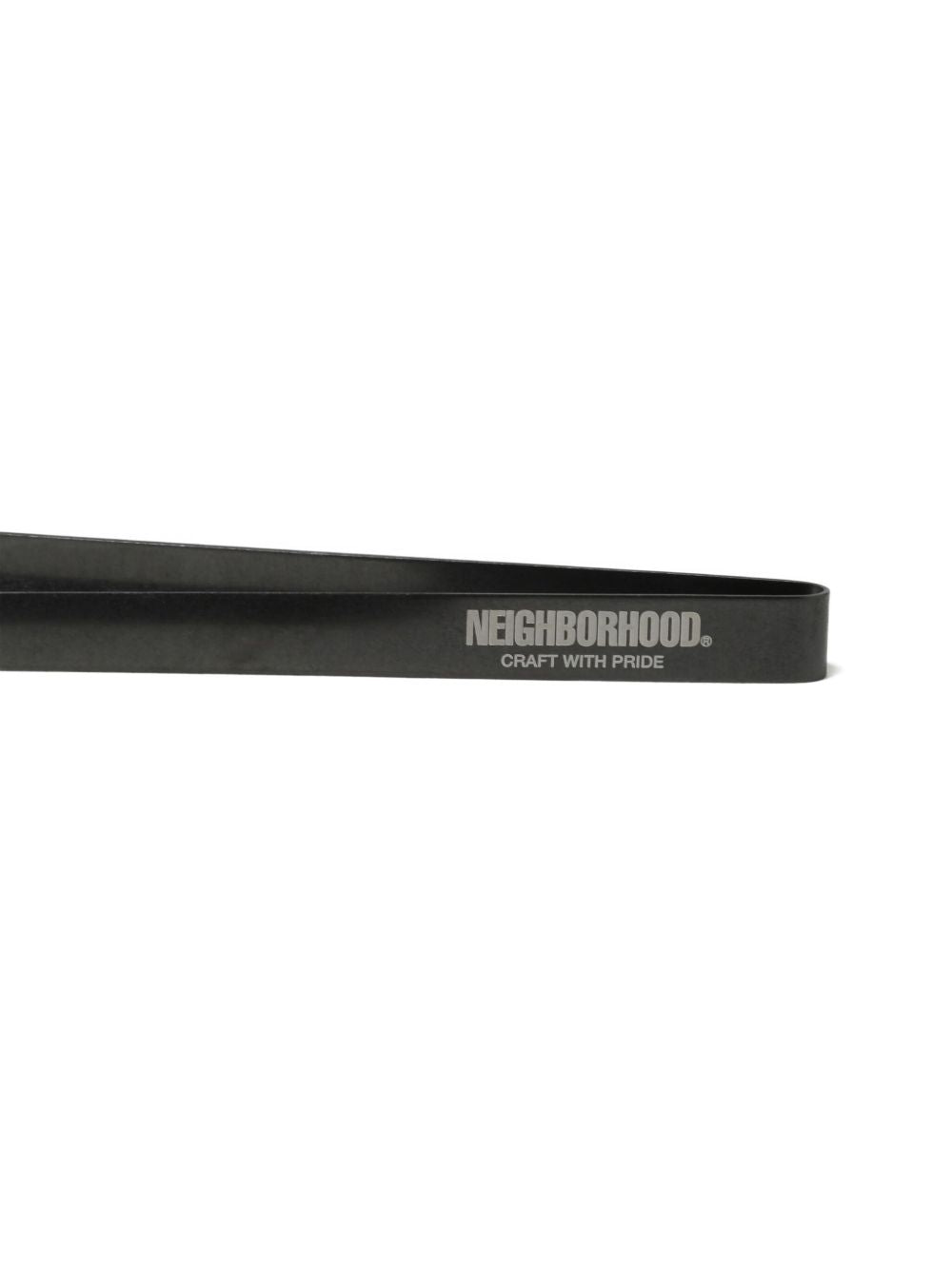 fine tongs