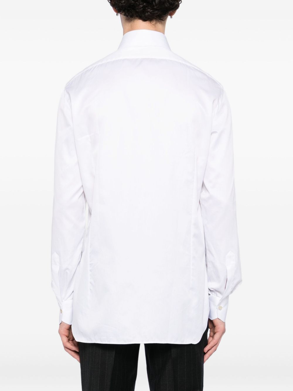 long-sleeved shirt