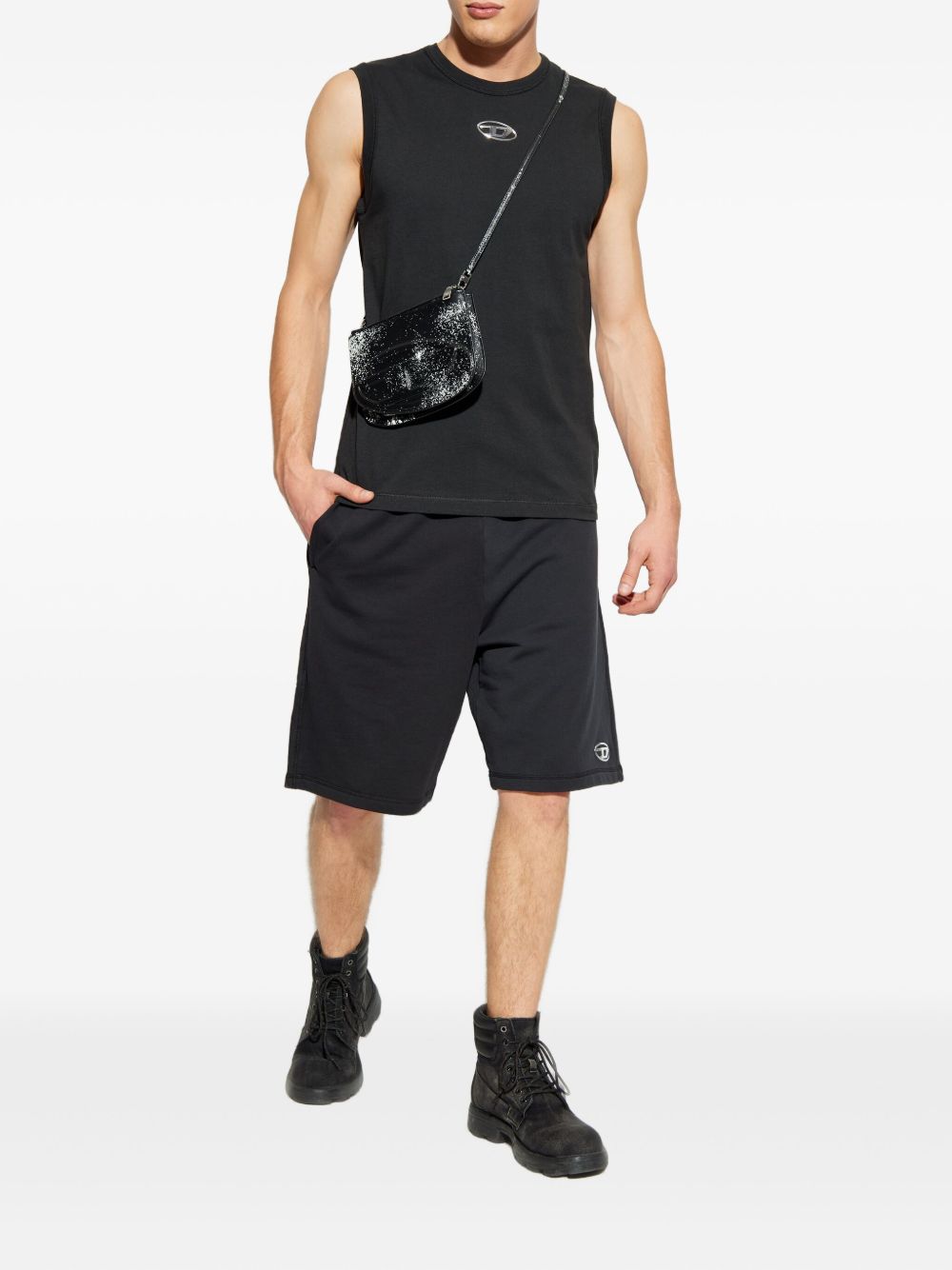 P-Marshy logo-detail shorts