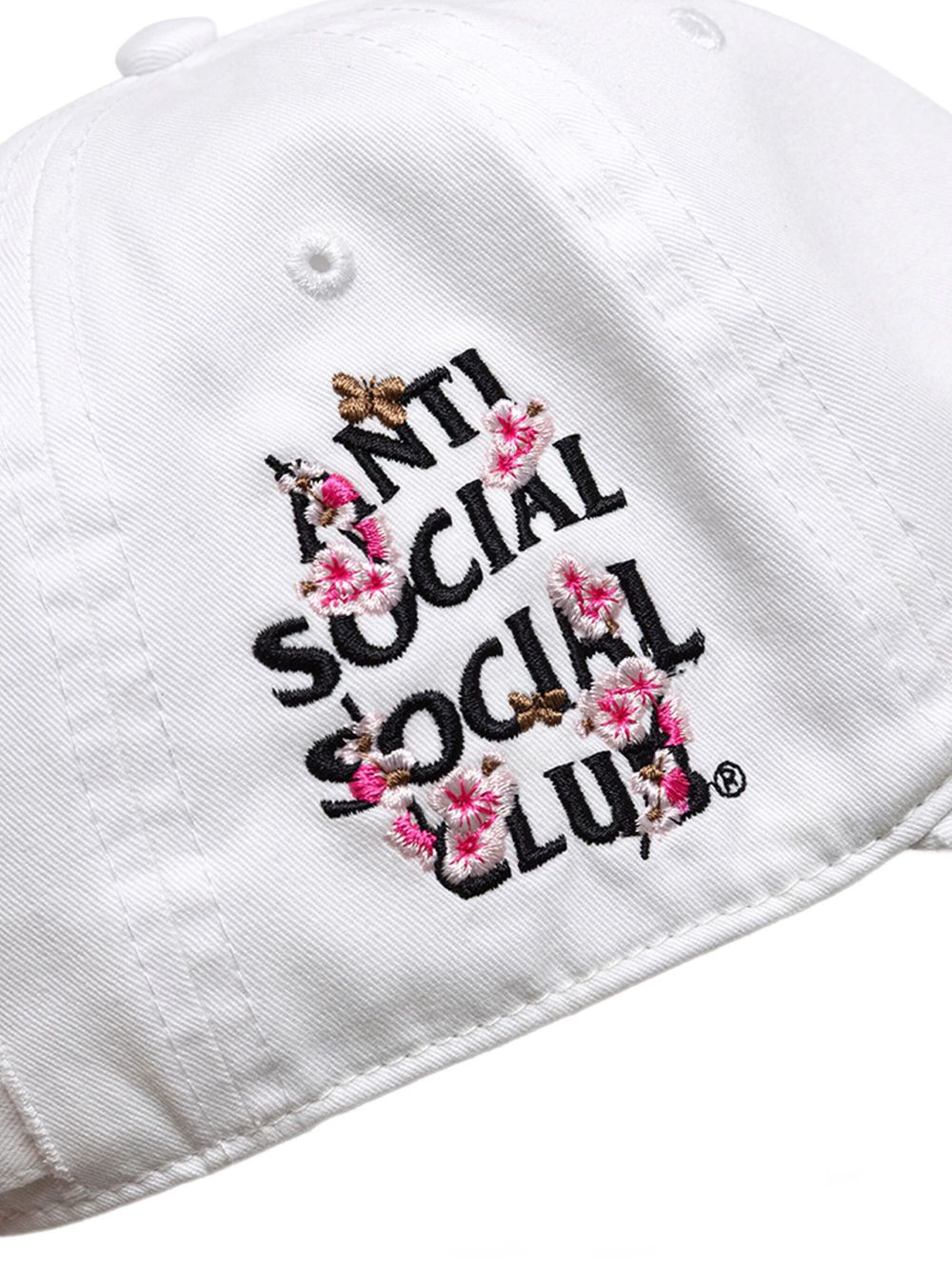 logo-embroidered cap