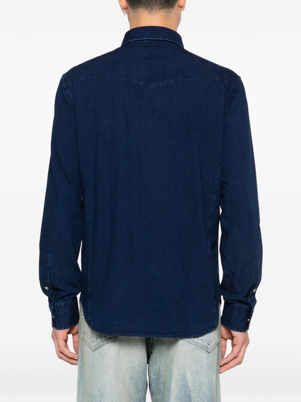 chest-pocket shirt