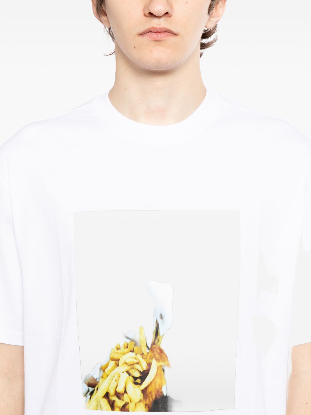 graphic-print T-shirt