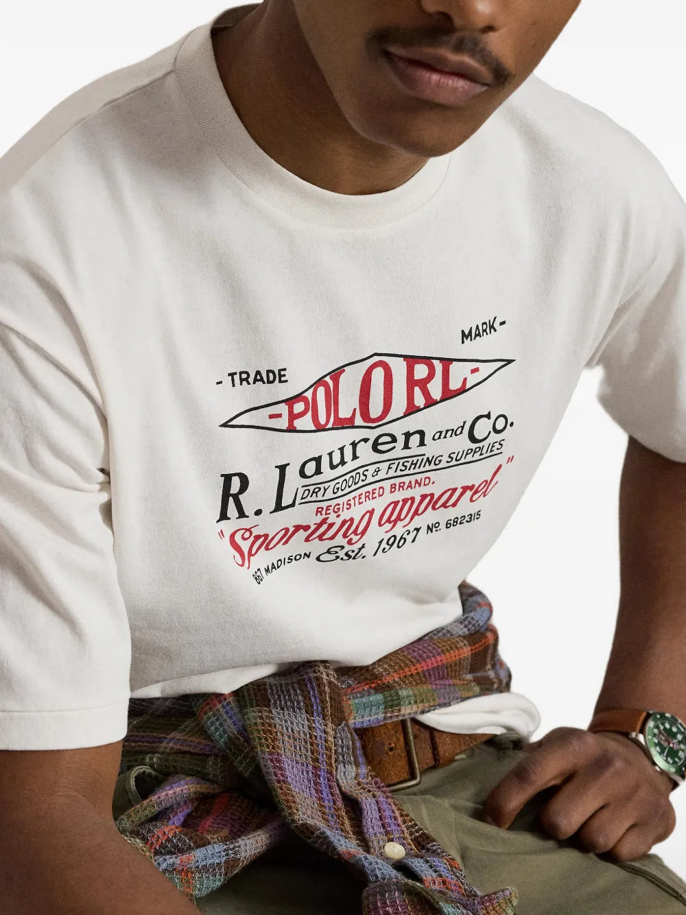 graphic-print T-shirt