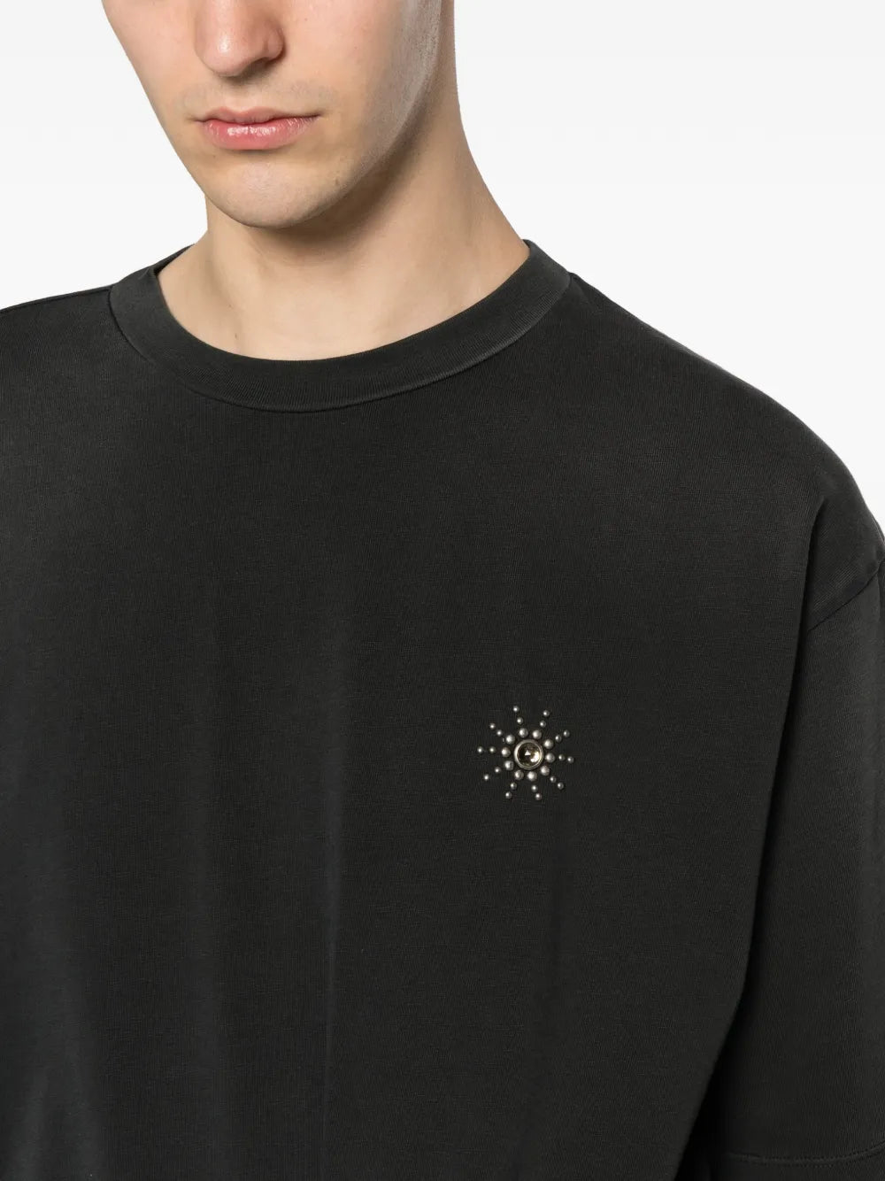 stud-embellished logo-print T-shirt