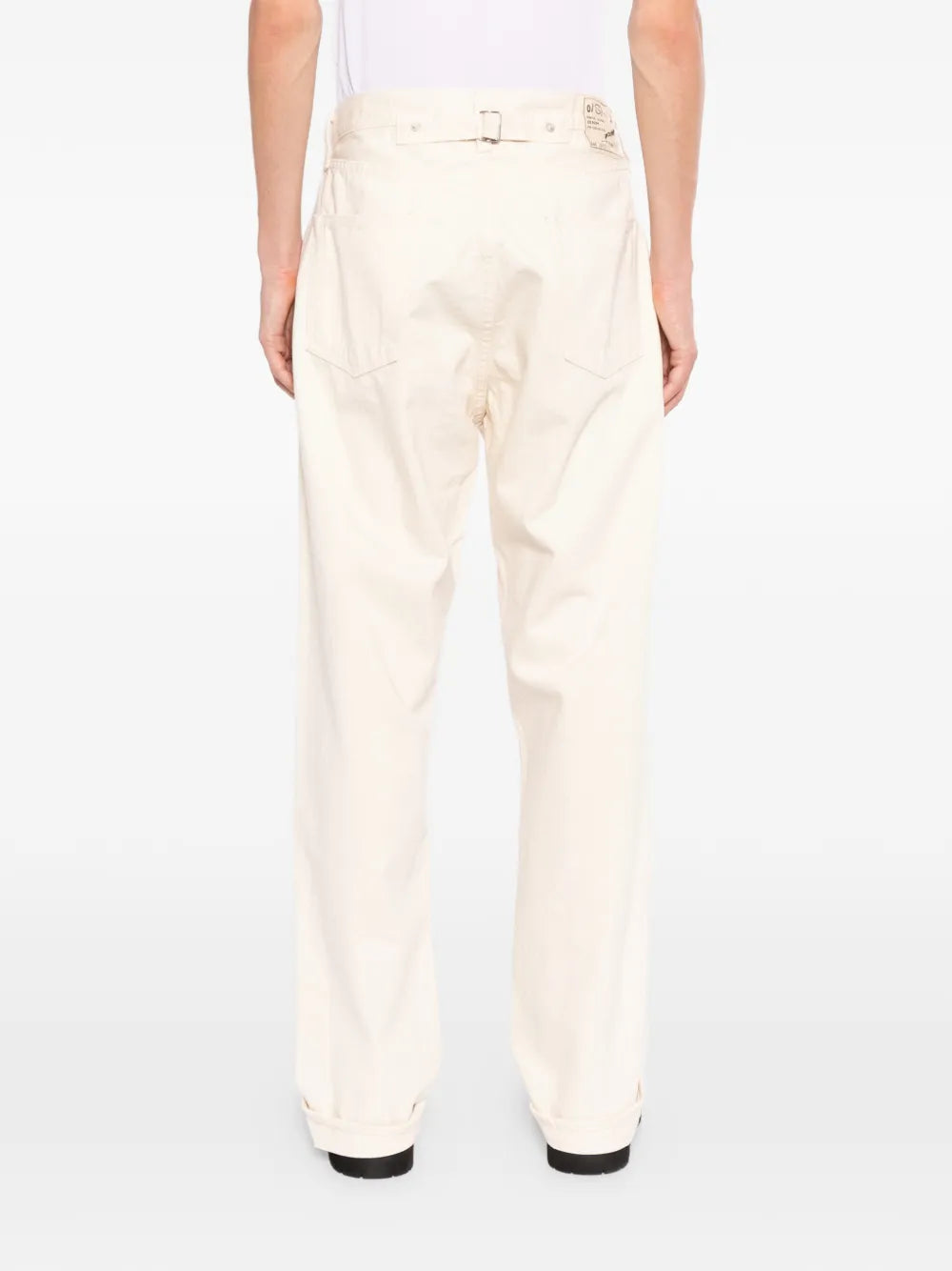 straight-leg trousers 