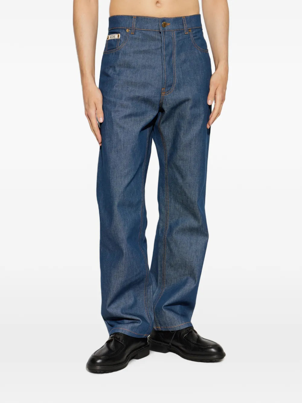 tapered-leg jeans