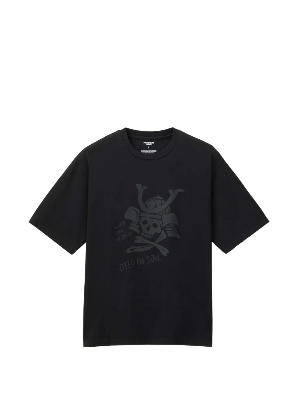 skull-print T-shirt
