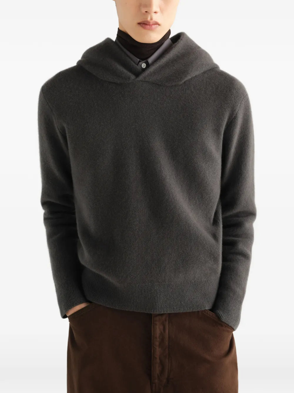 hooded sweater in cashmere
