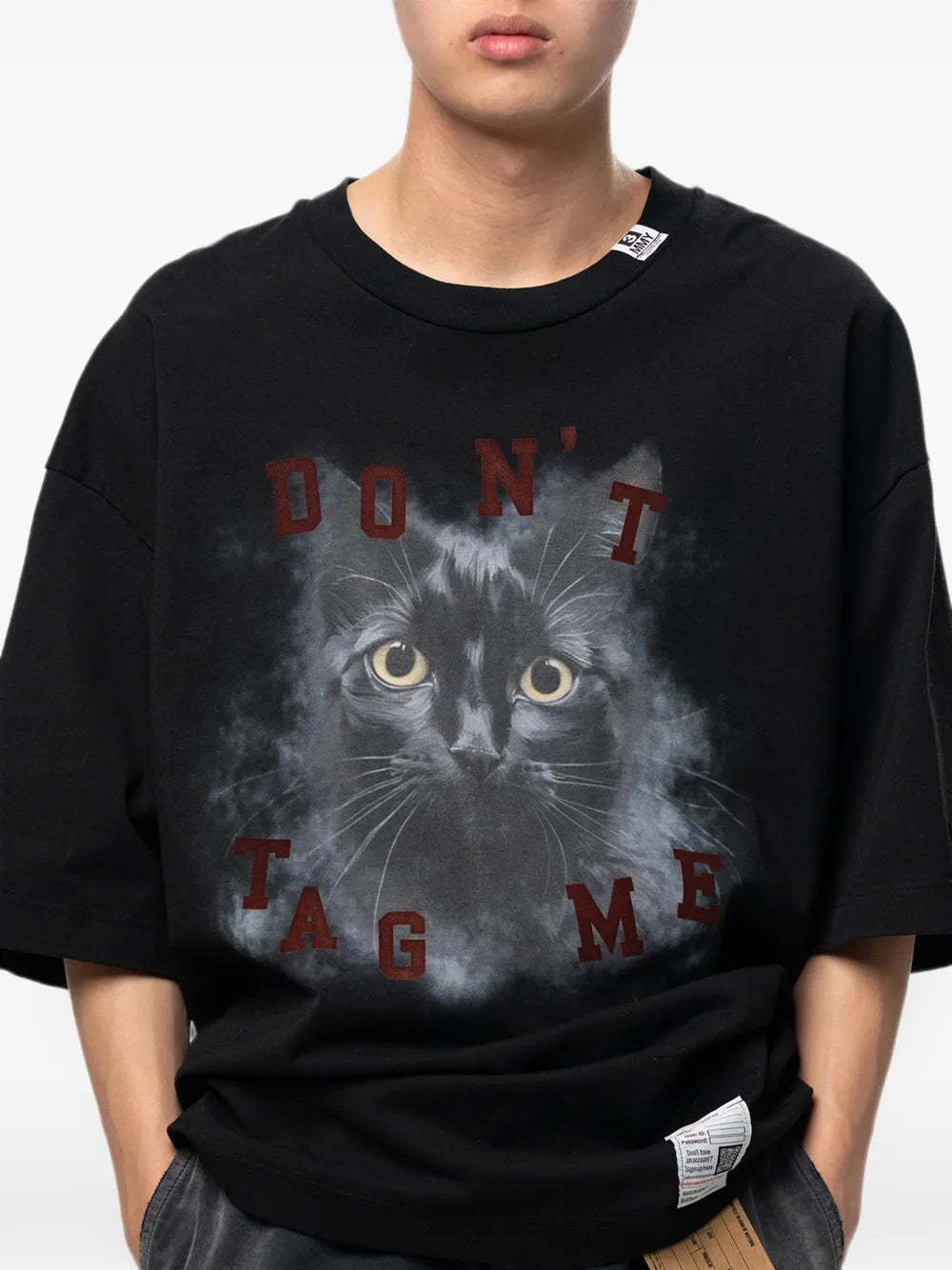 cat-printed T-shirt