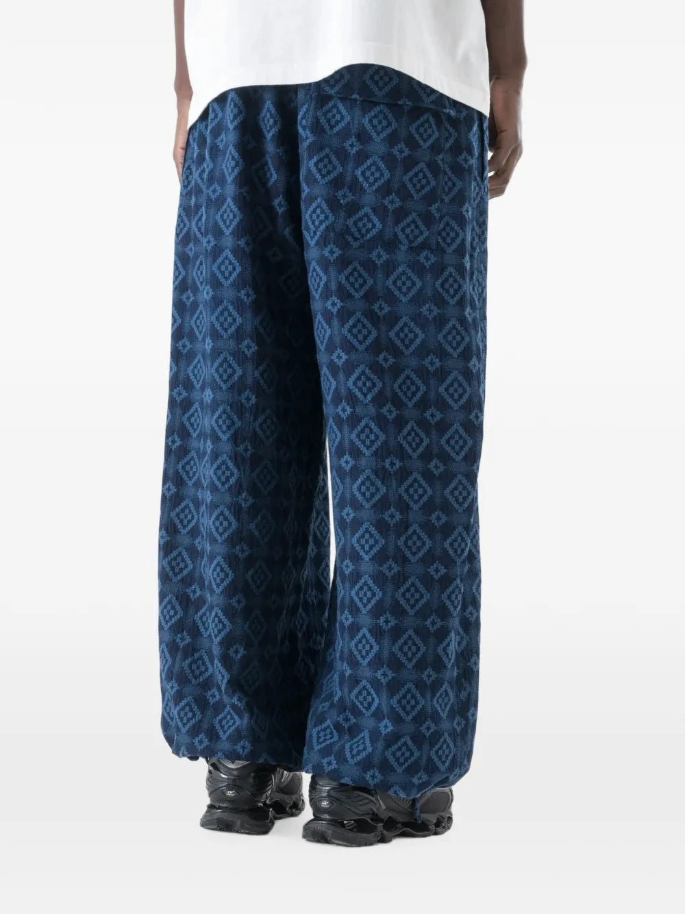 Komon Aizome diamond-pattern drawstring trousers