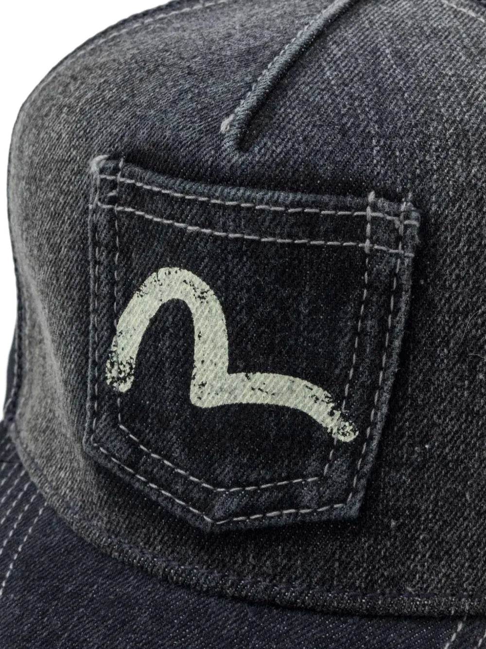 Seagull-print patch-pocket cap