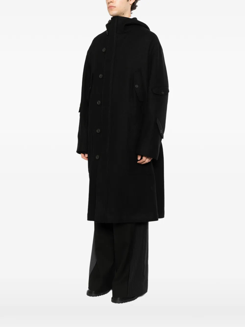 single-breasted hooded coat