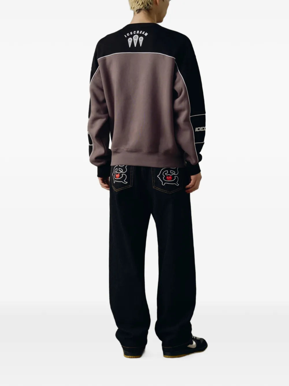 logo-print panelled sweater