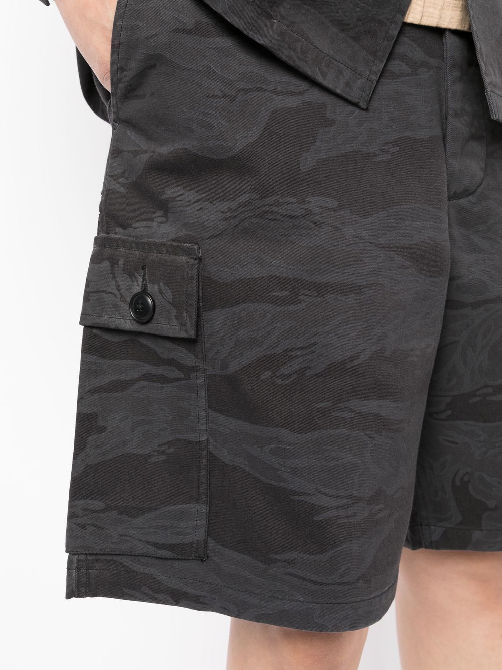 Camouflage-Print Cargo Shorts