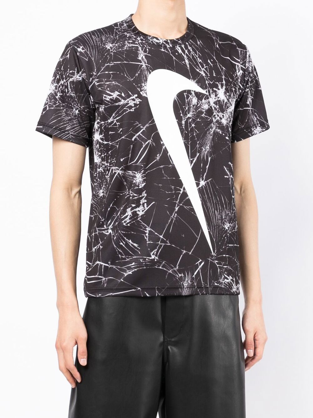 Swoosh-Print Cracked T-Shirt