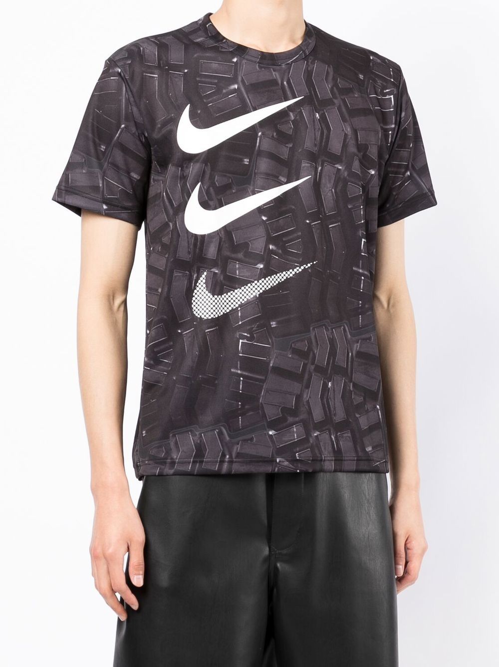 Swoosh-Print Graphic T-Shirt