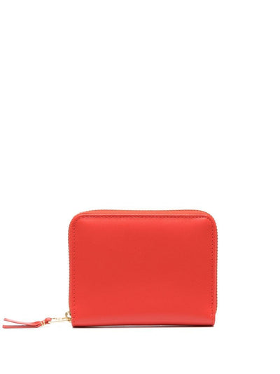 Zip-Up Leather Wallet