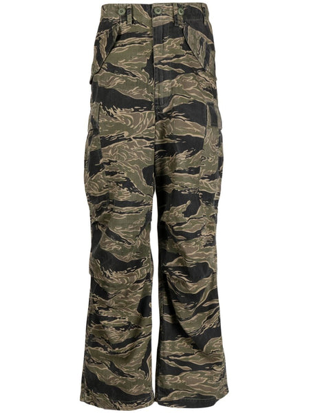 Camouflage-Print Loose-Fit Trousers